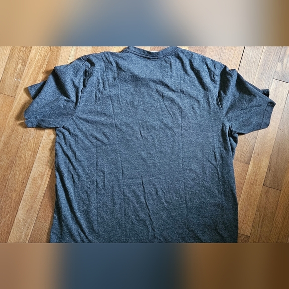 Pizza Hut Merch Graphic Tee - Picture 4 of 5